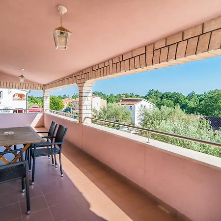 Apartament Salha Nova Vas (Porec)